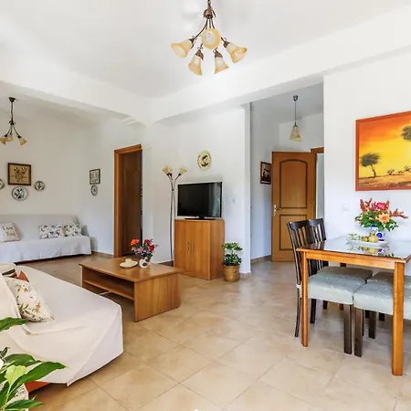 Christina Near Stafylos *