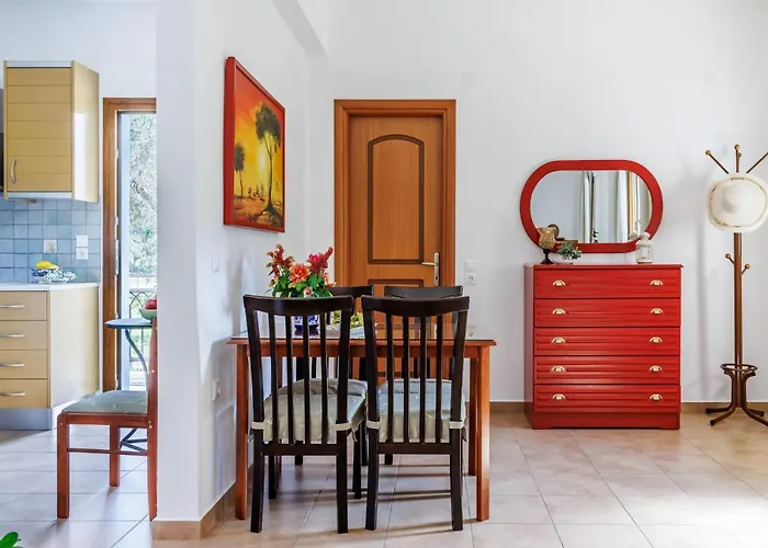 Case de vacanță Christina Near Stafylos *