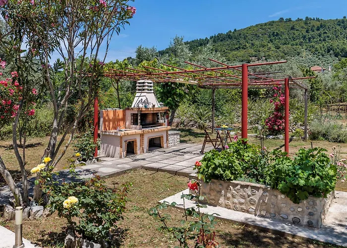 Case de vacanță Christina Near Stafylos *